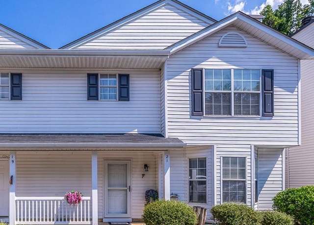 Property at 21 Allenwood Ln, Greer, SC 29650, 3 beds, 2.5 baths