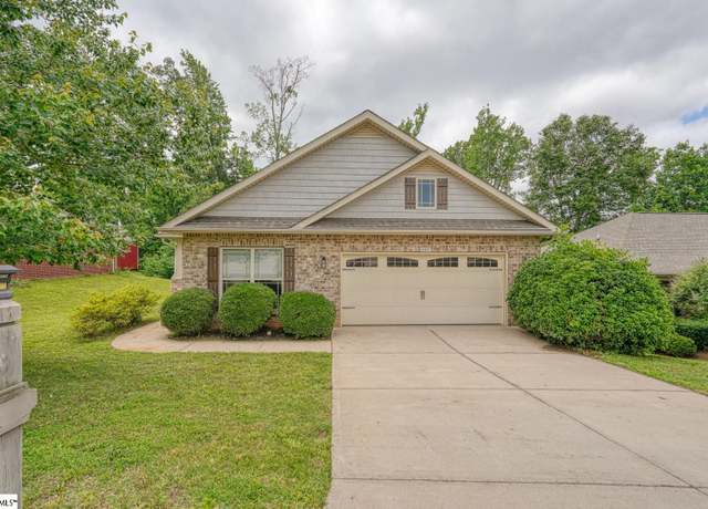 Property at 687 W Heatherstone Ln, Roebuck, SC 29376, 3 beds, 2 baths