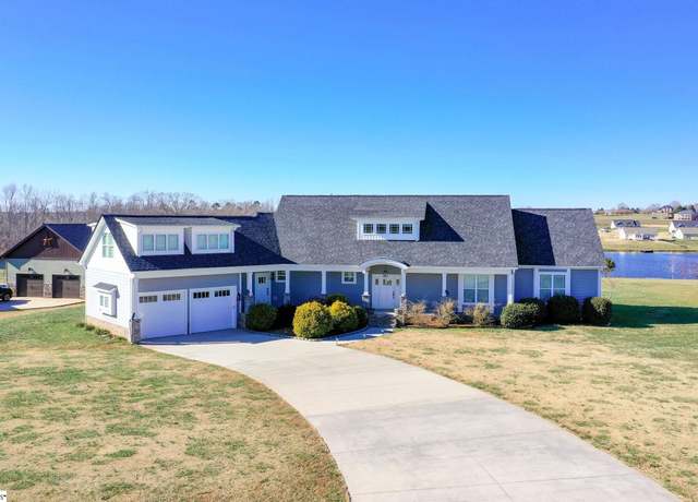 Property at 110 S Stallion Dr, Cowpens, SC 29330, 3 beds, 2.5 baths