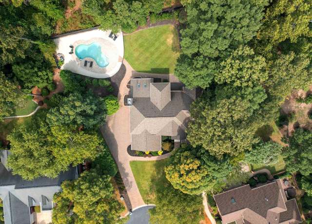 Property at 3 Bailey Knoll Ct, Simpsonville, SC 29681, 5 beds, 4.5 baths