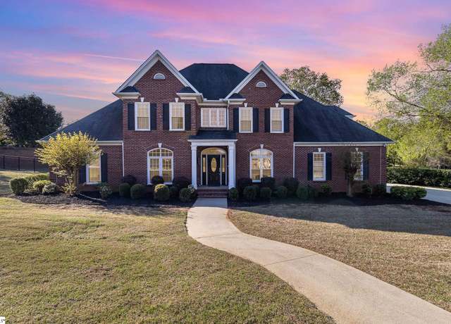 Property at 101 Holborne Dr, Easley, SC 29642, 5 beds, 3.5 baths