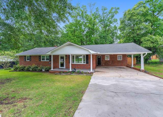 Property at 502 Hunts Bridge Rd, Greenville, SC 29617, 3 beds, 1.5 baths