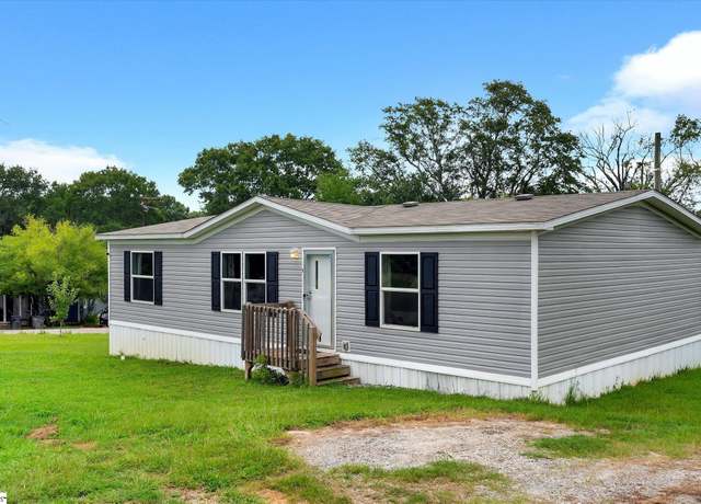 Property at 1 Alma St, Greenville, SC 29617, 3 beds, 2 baths