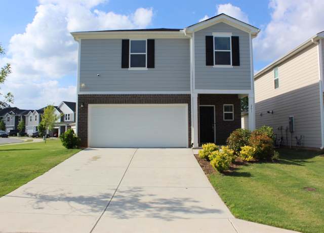 Property at 203 Lanyard Ln, Greenville, SC 29607, 4 beds, 2.5 baths