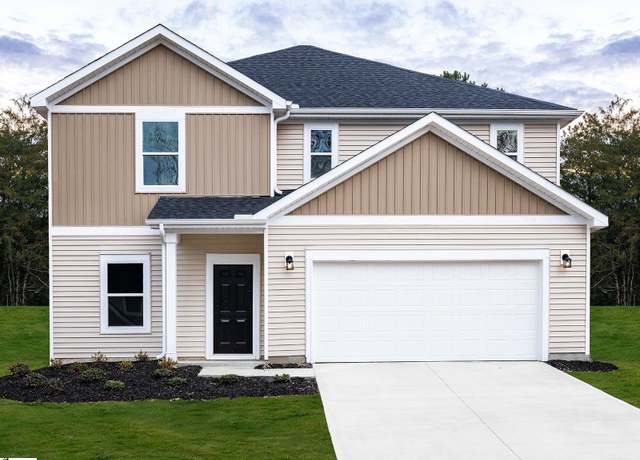 Property at 231 Maxwell Dr, Easley, SC 29642, 4 beds, 2.5 baths
