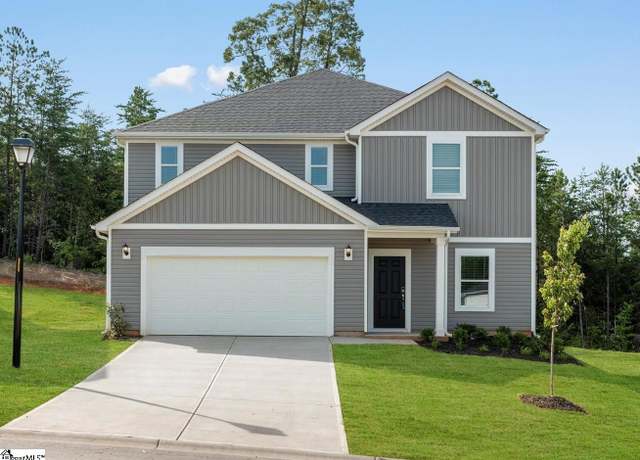 Property at 231 Maxwell Dr, Easley, SC 29642, 4 beds, 2.5 baths