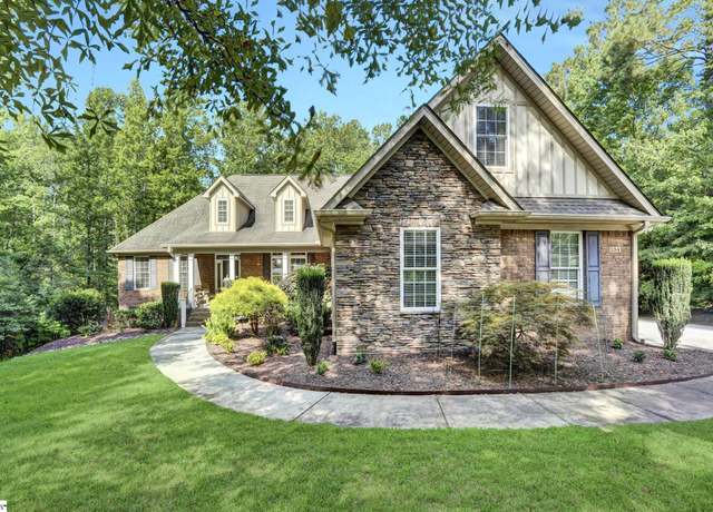 Property at 154 Birkdale Dr, Spartanburg, SC 29306, 4 beds, 3 baths