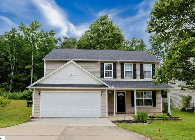 Property at 208 Catterick Way, Fountain Inn, SC 29644, 4 beds, 2.5 baths