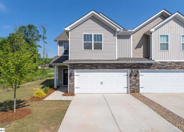 Property at 218 Reynard Trl, Greenville, SC 29609, 4 beds, 3 baths