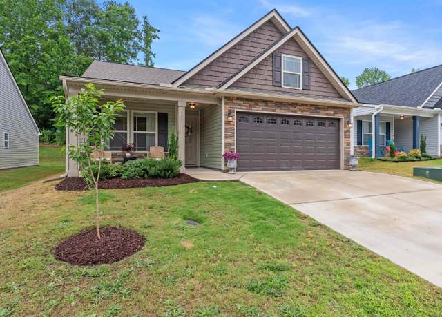 Property at 468 Timberwood Dr, Woodruff, SC 29388, 3 beds, 2 baths