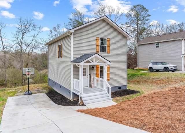 Property at 121 Forrester Dr, Liberty, SC 29657, 3 beds, 2 baths