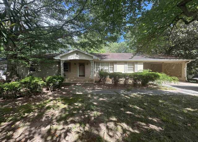 Property at 406 Rollingreen Rd, Greenville, SC 29615, 3 beds, 3 baths
