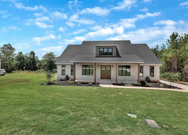 Property at 144 Jericho Cir, Williamston, SC 29697, 5 beds, 4 baths