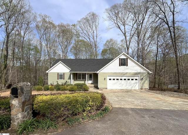 Property at 120 Georges Knl, Easley, SC 29640, 3 beds, 2.5 baths