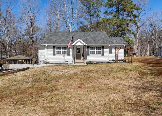 Property at 741 Old Furnace Rd, Boiling Springs, SC 29316, 3 beds, 3 baths