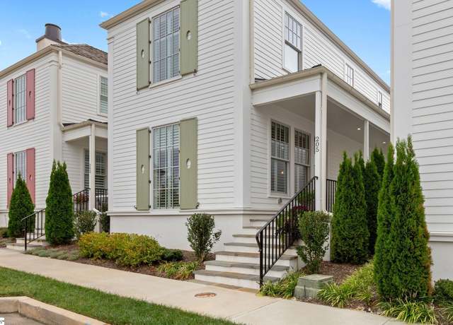 Property at 205 Bowman Rd, Greenville, SC 29615, 3 beds, 2.5 baths