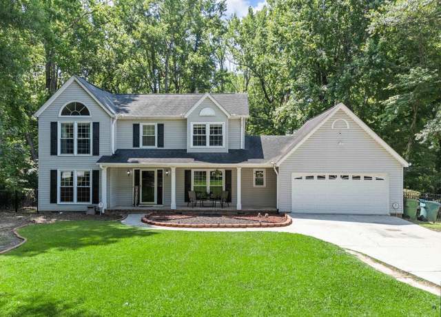 Property at 102 Greenapple Way, Simpsonville, SC 29681, 4 beds, 2.5 baths