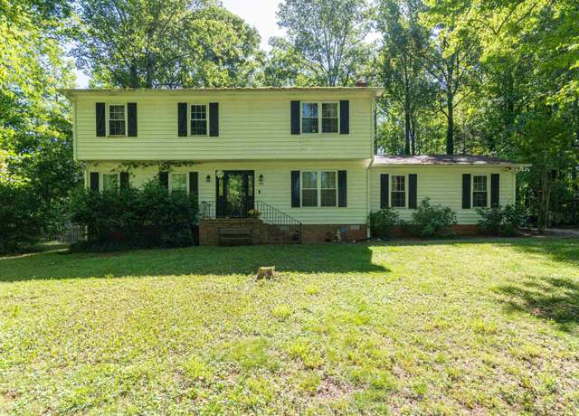 Property at 164 Chestnut Lake Dr, Inman, SC 29349, 4 beds, 2.5 baths