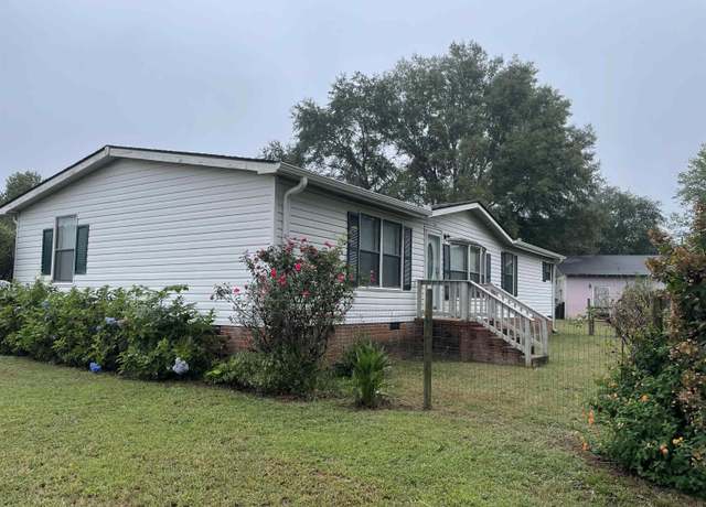Property at 116 Serenity Ln, Greenville, SC 29605, 3 beds, 2 baths