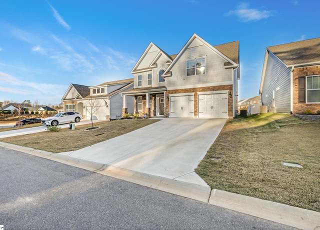 Property at 320 Addie Ct, Reidville, SC 29388, 5 beds, 3 baths