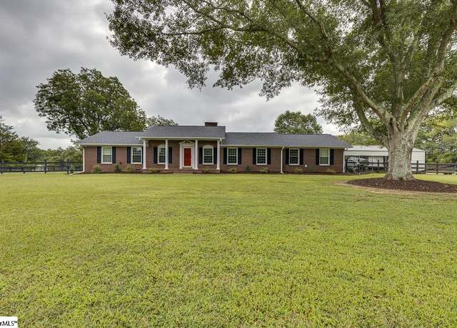 Property at 2528 E Georgia Rd, Simpsonville, SC 29681, 3 beds, 2 baths