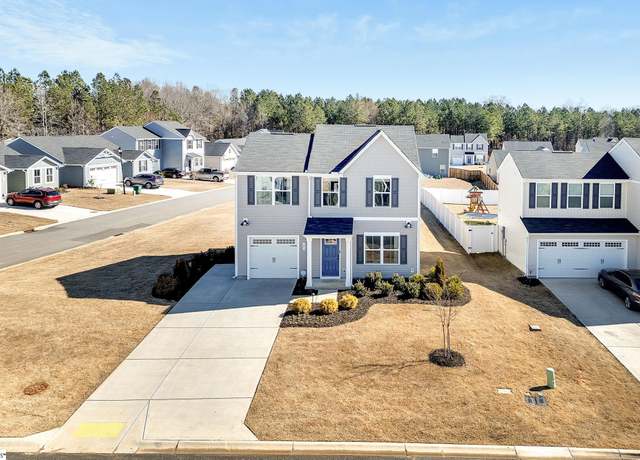 Property at 101 Copper Creek Cir, Clinton, SC 29325, 3 beds, 2.5 baths