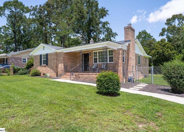 Property at 100 Maggie St, Greenville, SC 29605-3661, 3 beds, 2 baths