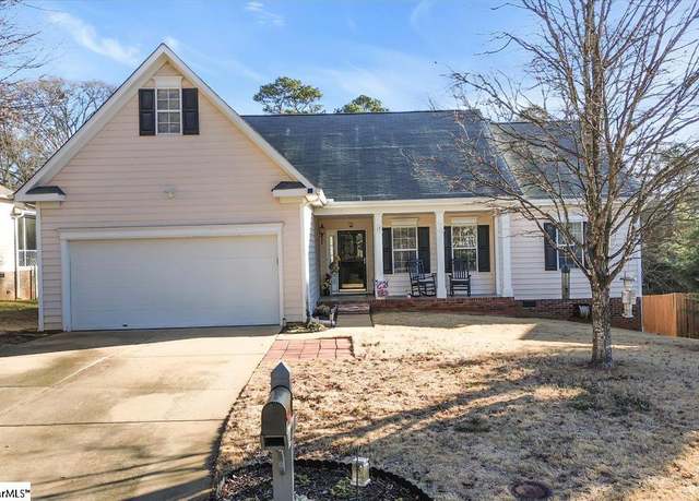 Property at 17 Crossvine Way, Simpsonville, SC 29680, 3 beds, 2 baths