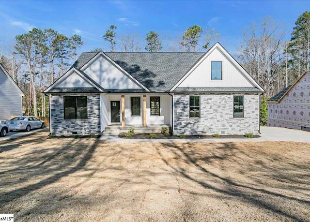 Property at 47 Duncan Rd, Travelers Rest, SC 29690, 3 beds, 2 baths