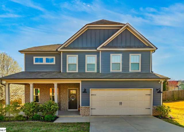 Property at 224 Coburg Ct, Boiling Springs, SC 29316, 4 beds, 2.5 baths