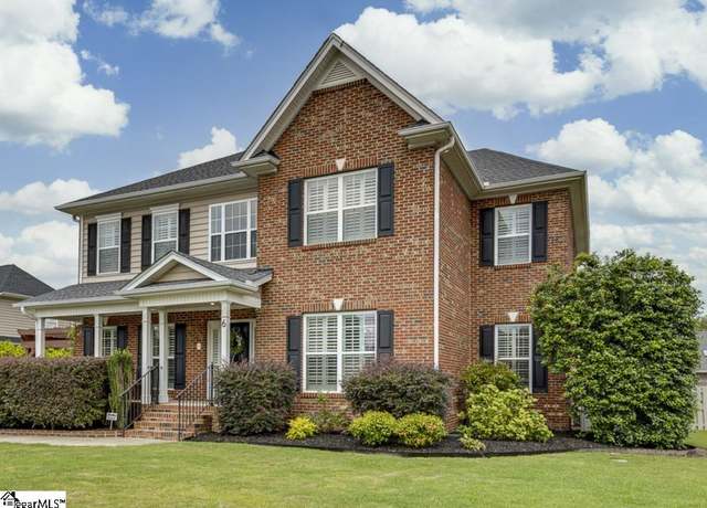 Property at 6 Pond Bluff Ln, Greenville, SC 29607, 5 beds, 4 baths
