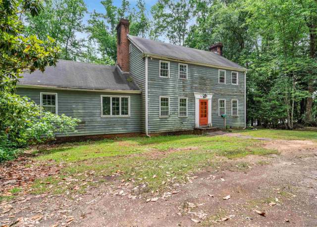 Property at 141 Shoreham Rd, Spartanburg, SC 29307, 4 beds, 3 baths