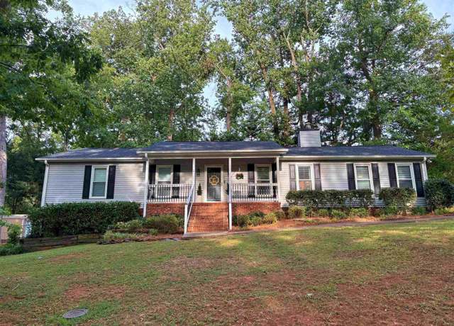 Property at 101 Doverdale Rd, Greenville, SC 29615, 4 beds, 2 baths