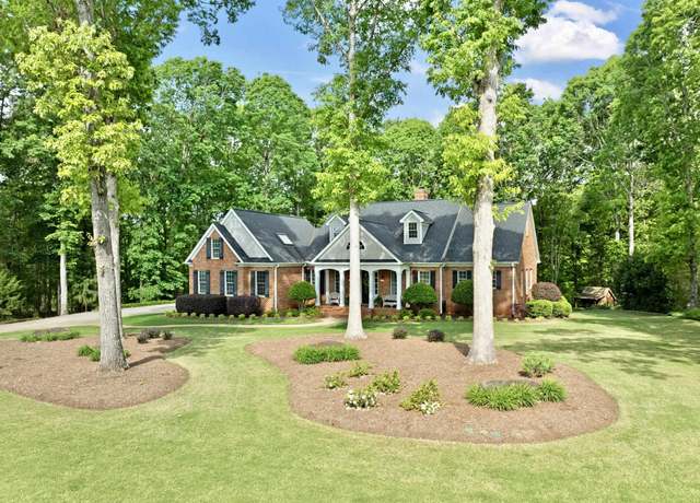 Property at 130 Clearcreek Dr, Boiling Springs, SC 29316-7719, 4 beds, 4 baths