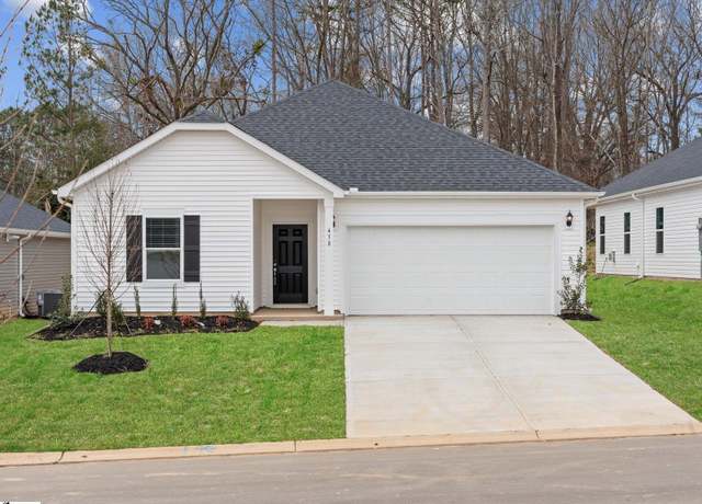 Property at 438 Harben Dr, Woodruff, SC 29388, 3 beds, 2 baths