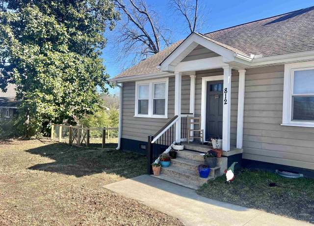 Property at 812 Chesnee Hwy, Spartanburg, SC 29303, 3 beds, 1.5 baths