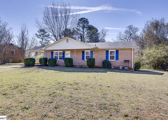 Property at 409 Chestnut Blvd, Anderson, SC 29625, 3 beds, 2 baths