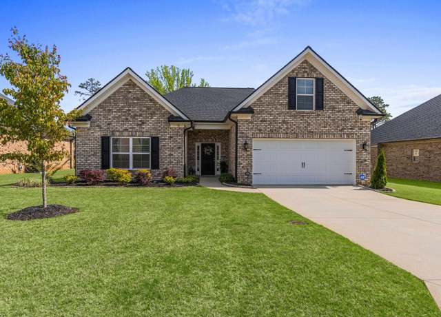 Property at 305 Fox Brook Ct, Taylors, SC 29687, 3 beds, 2 baths