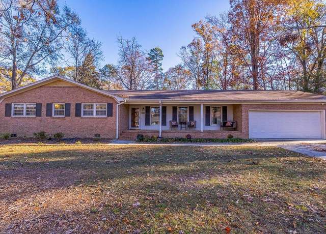 Property at 203 W Fernwood Rd, Simpsonville, SC 29681, 4 beds, 2 baths