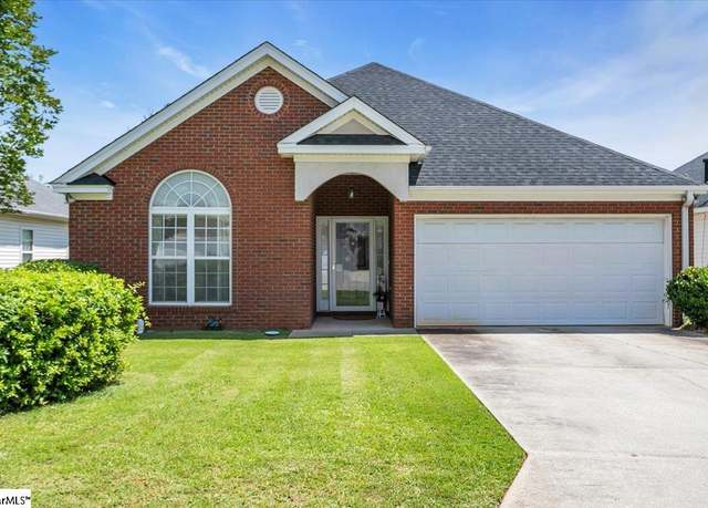 Property at 104 Pin Oak Dr, Greenwood, SC 29649, 3 beds, 2 baths