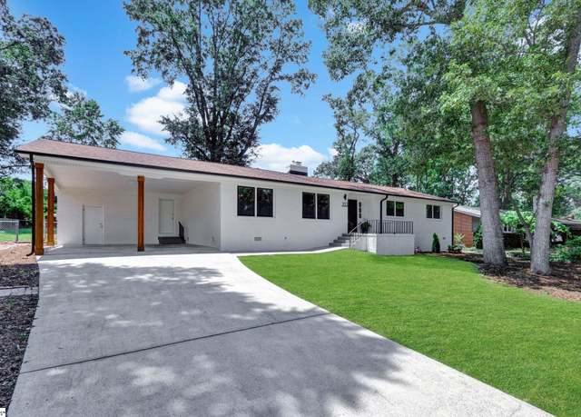 Property at 203 Melbourne Ln, Greenville, SC 29615, 3 beds, 2 baths