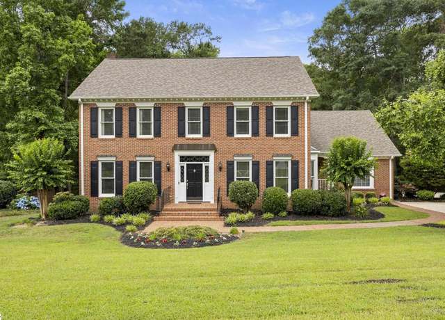 Property at 109 River Forest Ln, Greenville, SC 29615, 4 beds, 3 baths