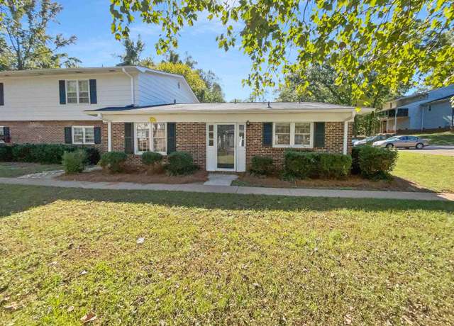 Property at 79 Summercreek Dr, Spartanburg, SC 29307, 2 beds, 2 baths