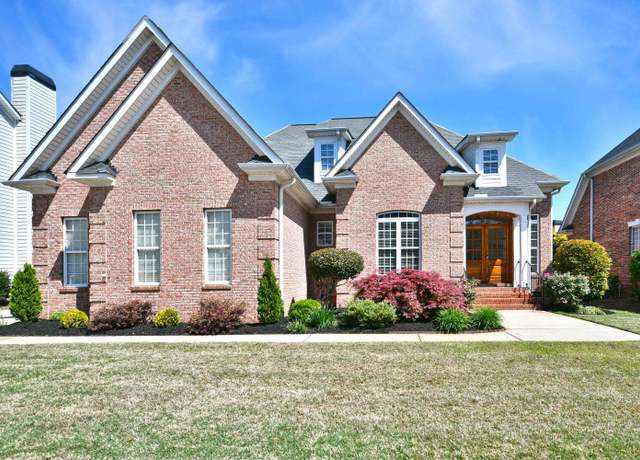 Property at 8 Lone Oak Ave, Simpsonville, SC 29681, 3 beds, 3.5 baths