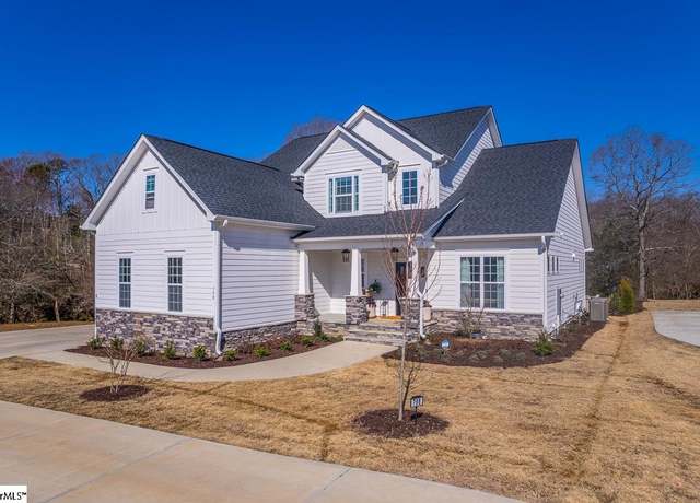 Property at 798 Enoree River Pl, Greer, SC 29651, 4 beds, 3.5 baths