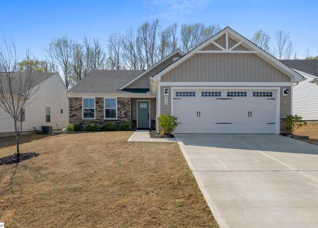 Property at 218 Stockland Trl, Fountain Inn, SC 29644, 3 beds, 2 baths