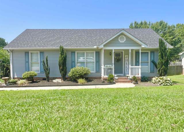 Property at 448 Timberview Ln, Simpsonville, SC 29681, 3 beds, 2 baths