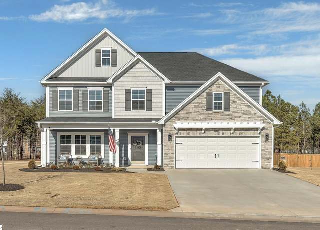 Property at 4327 Highlander Dr, Boiling Springs, SC 29316, 5 beds, 3.5 baths