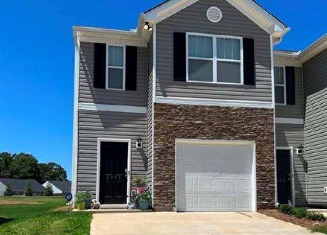 Property at 1341 Wunder Way, Boiling Springs, SC 29316, 3 beds, 2.5 baths