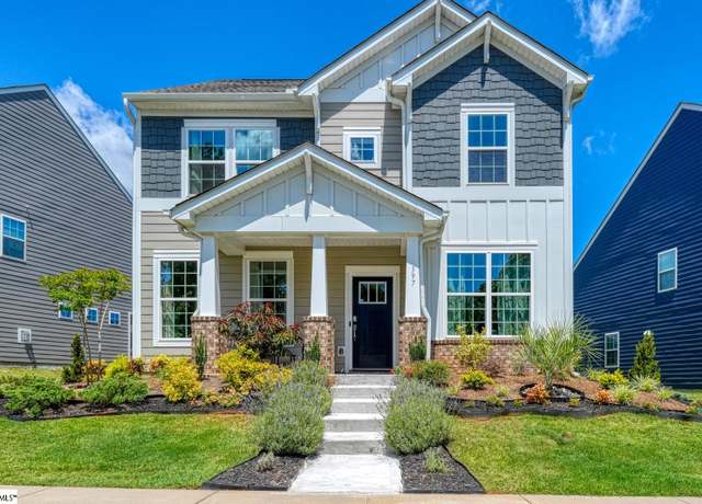 Property at 397 Pine St, Reidville, SC 29375, 4 beds, 2.5 baths